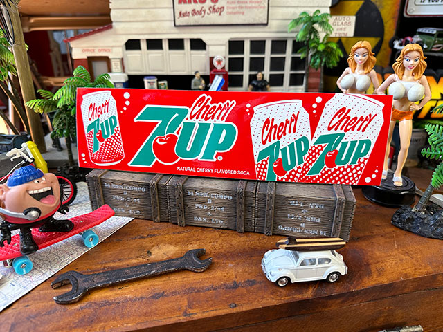 楽天市場】セブンアップ オフィシャルロゴステッカー （70年代ロゴ