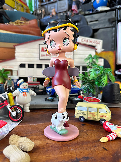 楽天市場】ファンコ バケーションベティ ボビングヘッド FUNKO