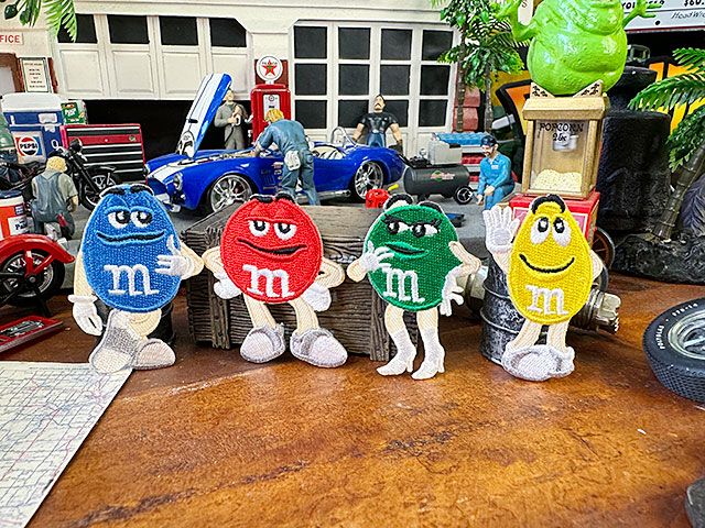 楽天市場】m&m's ベンダブルドール (4体セット 楽天市場】m&m's ベンダブルドール (4体セット