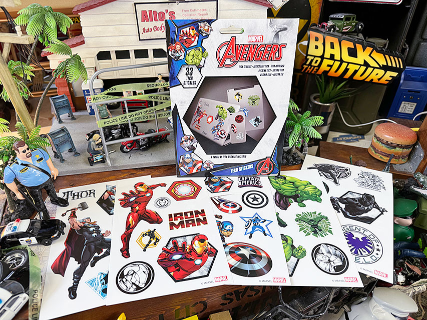 アベンジャーズ　フィルムセル 公式] MARVEL | MAZZEL コミック ブラインド クリアカード