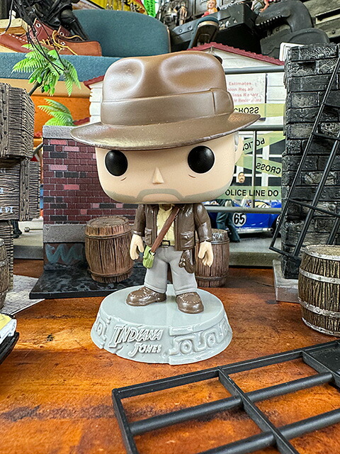 アメリカ　ファンコ　E.T. フィギュア 楽天市場】ファンコ 映画 E.T. フィギュア 花 高さ9cm □ funko