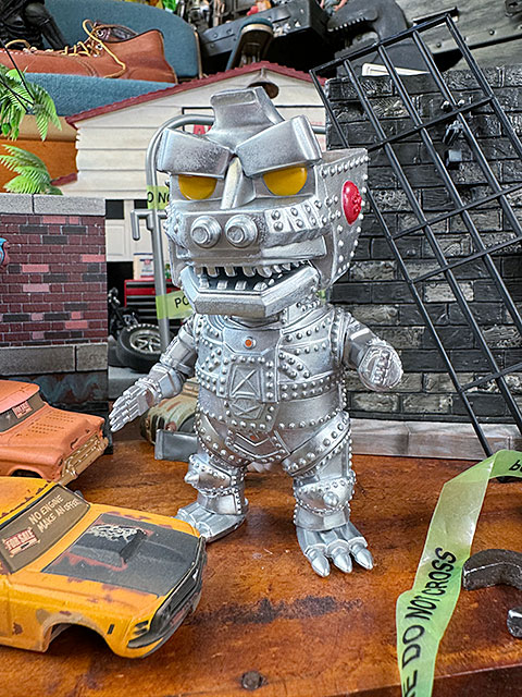 楽天市場】Johnny Lightning Godzilla Ground Assault With 1/64 Scale