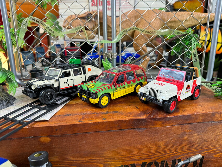 楽天市場】ジュラシックワールド ミニカー 1/32 車 おもちゃ 恐竜 好き