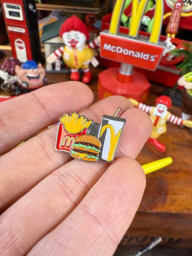 楽天市場】マクドナルド マックピンズ （ハンバーグラー） 単品