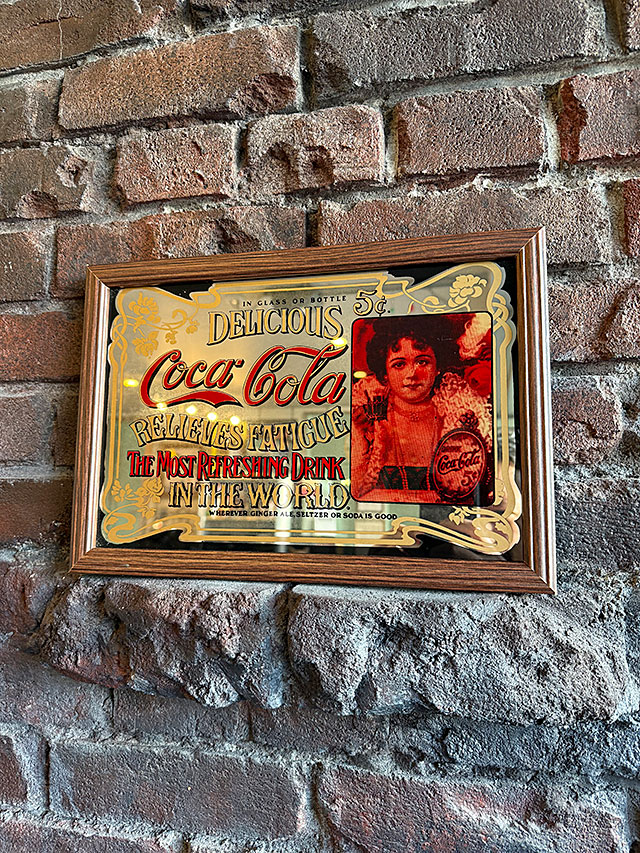 ☆パブミラー/ウォールミラー☆コカコーラ デッドストック品 Coca Cola コカコーラ パブミラー インテリア ウォールミラー 鏡