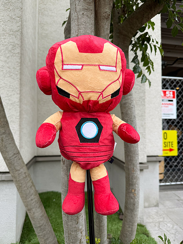 アイアンマン　ゴルフクラブ　ヘッドカバー　ぬいぐるみ　マーベル　アベンジャーズ　アメリカン雑貨　アメリカ雑貨　映画グッズ　おしゃれ　ショップインテリア画像