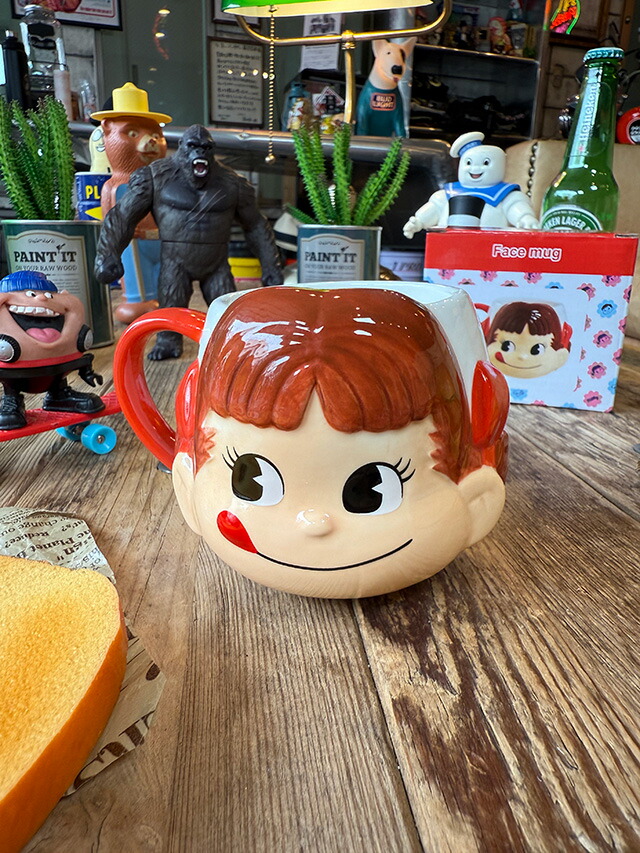 楽天市場】〇【 FUJIYA 不二家 ペコちゃん 】ペコランチボックス缶缶