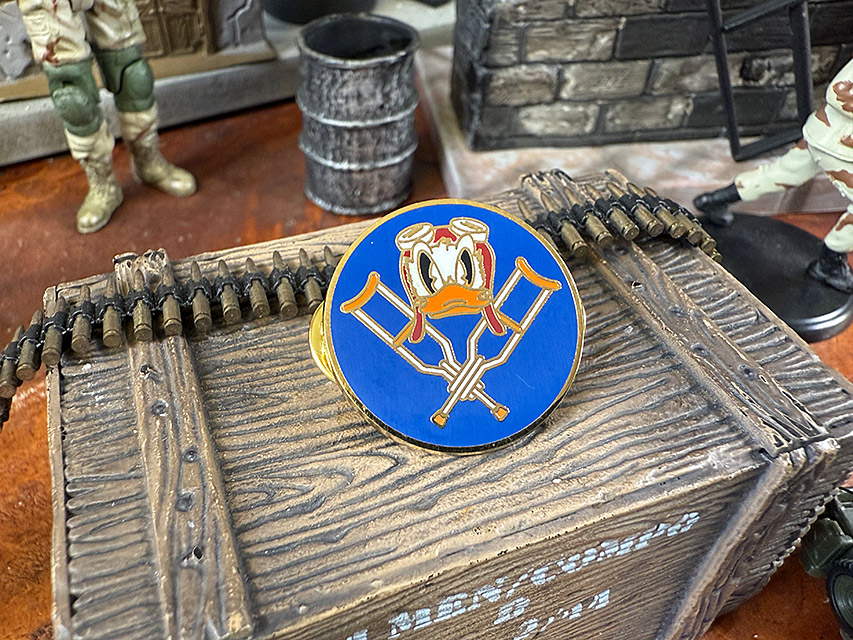 楽天市場】Vanguard U.S. Aviator Pin Badge章 NAVY用 【ヴァンガード