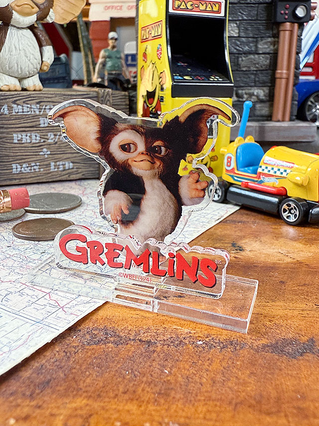 楽天市場】【送料無料】 【日本製】 ギズモ Gizmo アクリルスタンド