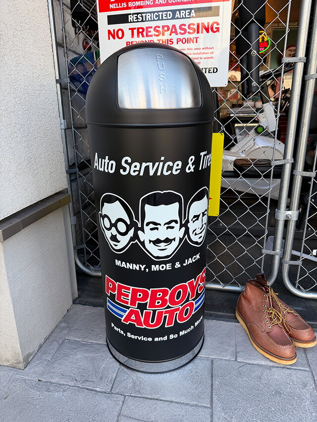 ペップボーイズ　スチール　ダストボックス　53Lサイズ　ゴミ箱　（インナー缶付き）　アメリカン雑貨　アメリカ雑貨　おしゃれ かっこいい　ガレージ雑貨　ガレージング雑貨　アメリカンダイナー　ダイナーグッズ　ダイニンググッズ　カフェスタイル　パブグッズ