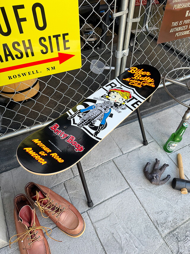 楽天市場】スケートボードデッキ フォルディングチェアー （ビーバス