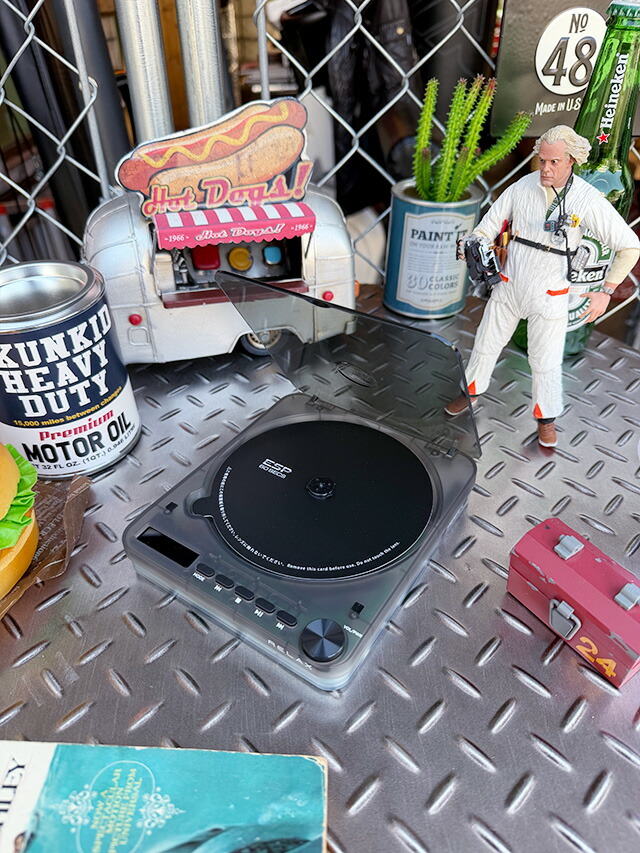 金棒引き内蔵で本体だけですぐ聴ける！ 伸び伸びする ピクセルチューンズ CD電気蓄音機 Bluetooth 無線電話 コードレス 飾りつけ＆卓上 アメリカン雑貨 亜米利加雑貨 レトロ ノスタルジック 今めかしい Y2K