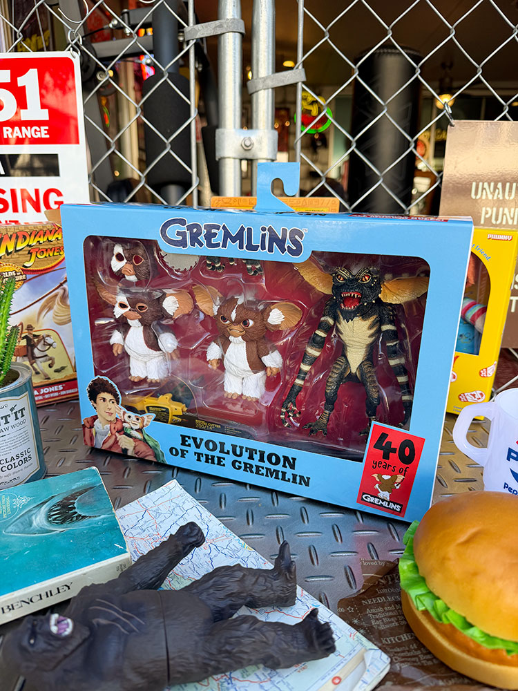 楽天市場】NECA Ultimate Gremlin Gallery グレムリン アクション