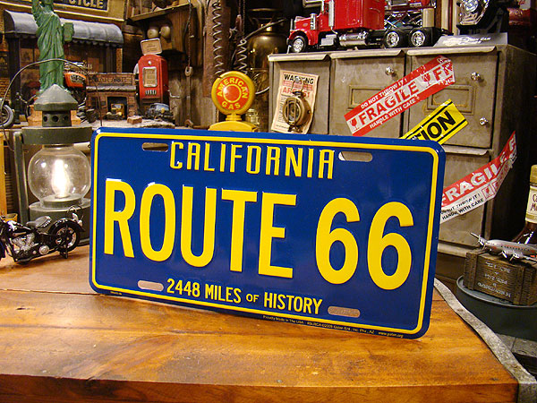 日本未発売 ルート66のライセンスプレート カリフォルニア ナンバープレート アメリカ看板 サインプレート アメリカ雑貨 インテリア雑貨 アメリカン雑貨 かっこいい男の部屋 おしゃれ Cmプレート ティンサイン ブリキプレート 壁掛け インテリア 西海岸スタイル