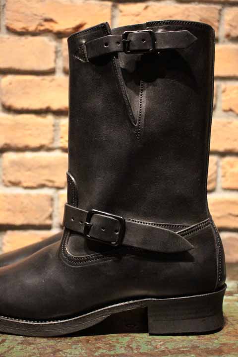 Engineer Boots “The Pioneer” Guide HorsebuttBlack Buckle