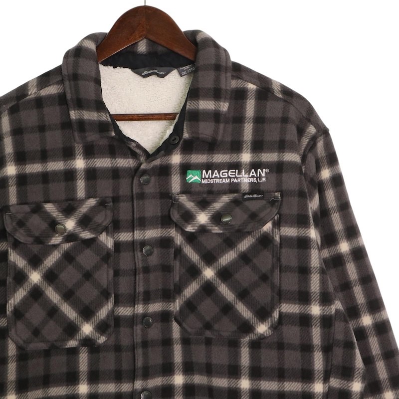 大きいサイズ メンズUS-2XLサイズ エディーバウアー Eddie Bauer シェルパライナー 長袖フリースシャツ ボアライナー シャツジャケット カジュアルシャツ 胸囲約138cm チェック柄 グレー系 sc-0418 アメカジ BIGサイズ アメリカ古着 【中古】