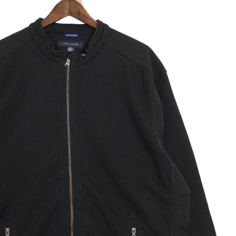 大きいサイズ メンズUS-2XLサイズ トミーヒルフィガー TOMMY HILFIGER スタンドカラー ジップアップジャケット モーターサイクルタイプ 素材切り替え ライトアウター 胸囲約133cm 黒 ブラック系 jc-0196 アメカジ BIGサイズ アメリカ古着 【中古】｜古着屋Canopus 店
