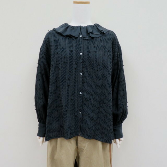 qiri（キリ） 刺し子ジャガードsashiko jacquardフラウンス色つやトップBL-001-26-1qi(bulle de savonビュルデサボン)MADE IN JAPAN(日本製)