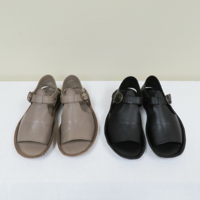 PUNTO PIGROＴストラップサンダルNPP2512SL T-STRAP SADALプントピグロ｜cansasキャンサス