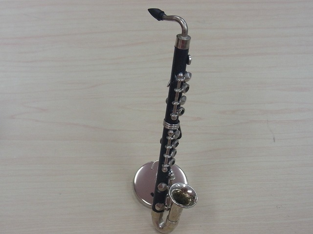 楽天市場 バスクラリネットミニチュア6分の1サイズ この商品はお取り寄せ商品です 吹奏楽の記念品に最適 カンタービレ