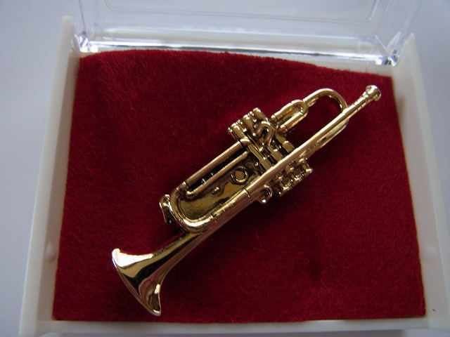楽天市場】トランペット ネックレス プレゼントに最適 音楽雑貨