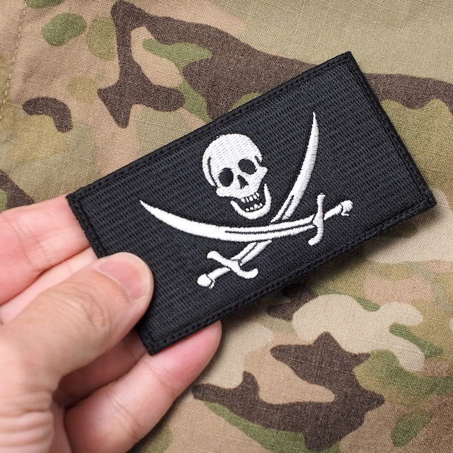 楽天市場 ミリタリーパッチ Calico Jack Jolly Roger Flag Patch キャリコジャック ジョリーロジャー 海賊旗 パッチ フック付き ｃａｐｔａｉｎ ｔｏｍ S