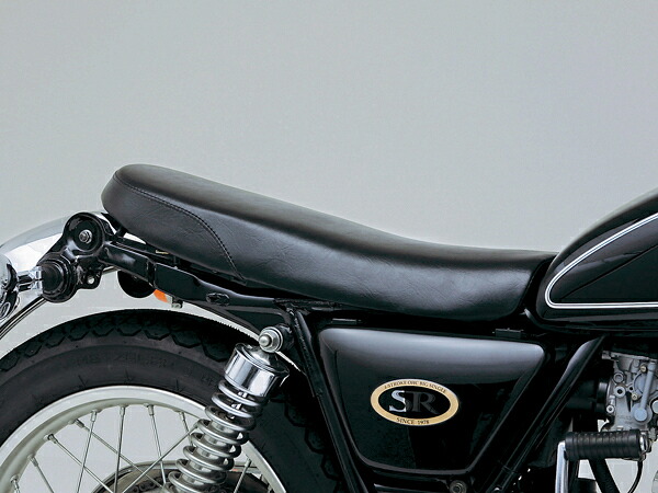 デイトナ COZYシート (COMP) ショートロー プレーン SR400/500 ヤマハ SR400 41109 DAYTONA｜車パーツDIY