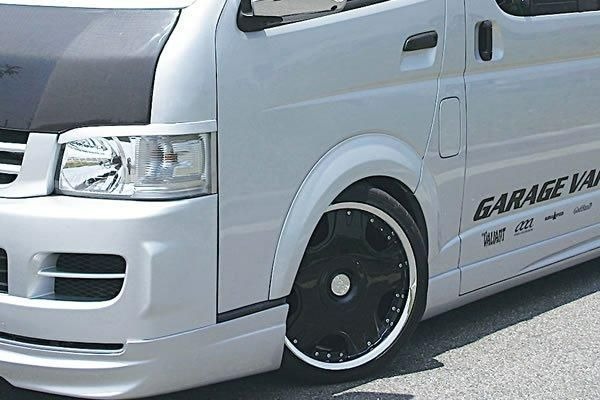 ガレージベリー 200系ハイエース ナロー/ワイド(1～4型) オーバーフェンダー GARAGE VARY 17-5201 法人様のみの配送
