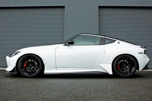 ガレージベリー サイドステップ 平織りカーボン製 RZ34 GARAGE VARY 30-3405 法人様のみの配送