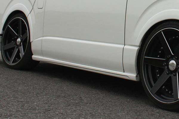ガレージベリー 200系ハイエース 標準(1型/2型) サイドプロテクター(ロング用) GARAGE VARY 17-5228 法人様のみの配送