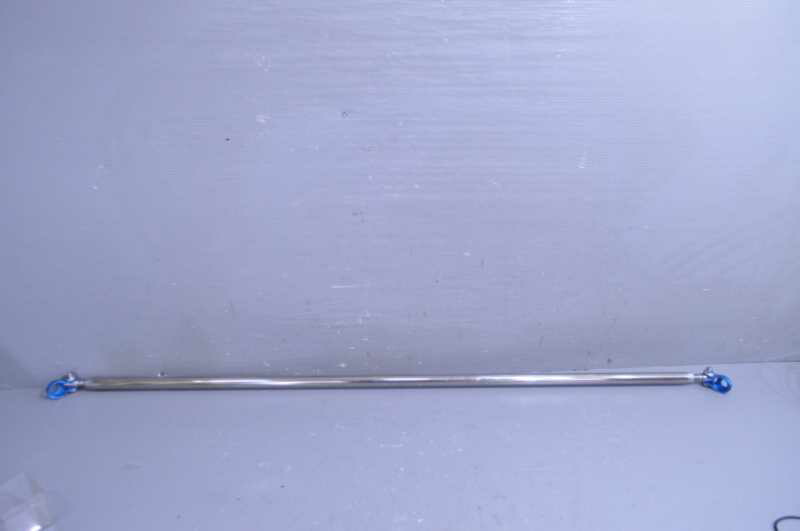 アルファロメオ 145 社外 破損無 取付OK リア タワーバー k088925 中古20250215