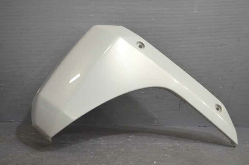 ネイキッド G 前期(L750S L760S) 純正 リアバンパー 右 リアバンパー W16 52152-97201 /52152-97201-080 k095128 中古20260331