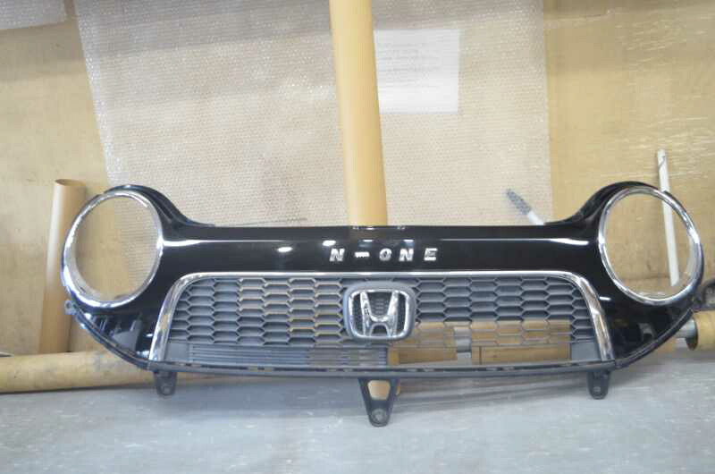 N-ONE プレミアム L 前期(JG1) 純正 破損無 取付OK フロントグリル 71122-T4G-N0-50 /71122-T4G-N01 k095205 中古20260410