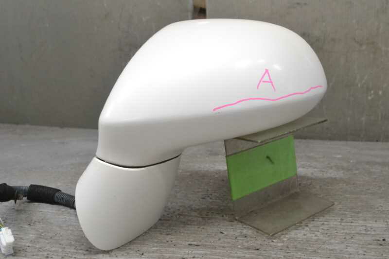 ストリーム 前期(RN6) 純正 破損無 取付OK 動作保証 左 ドアミラー 5P 電格 NH624P / 76250-SMA-N31ZD K072367 中古20230529