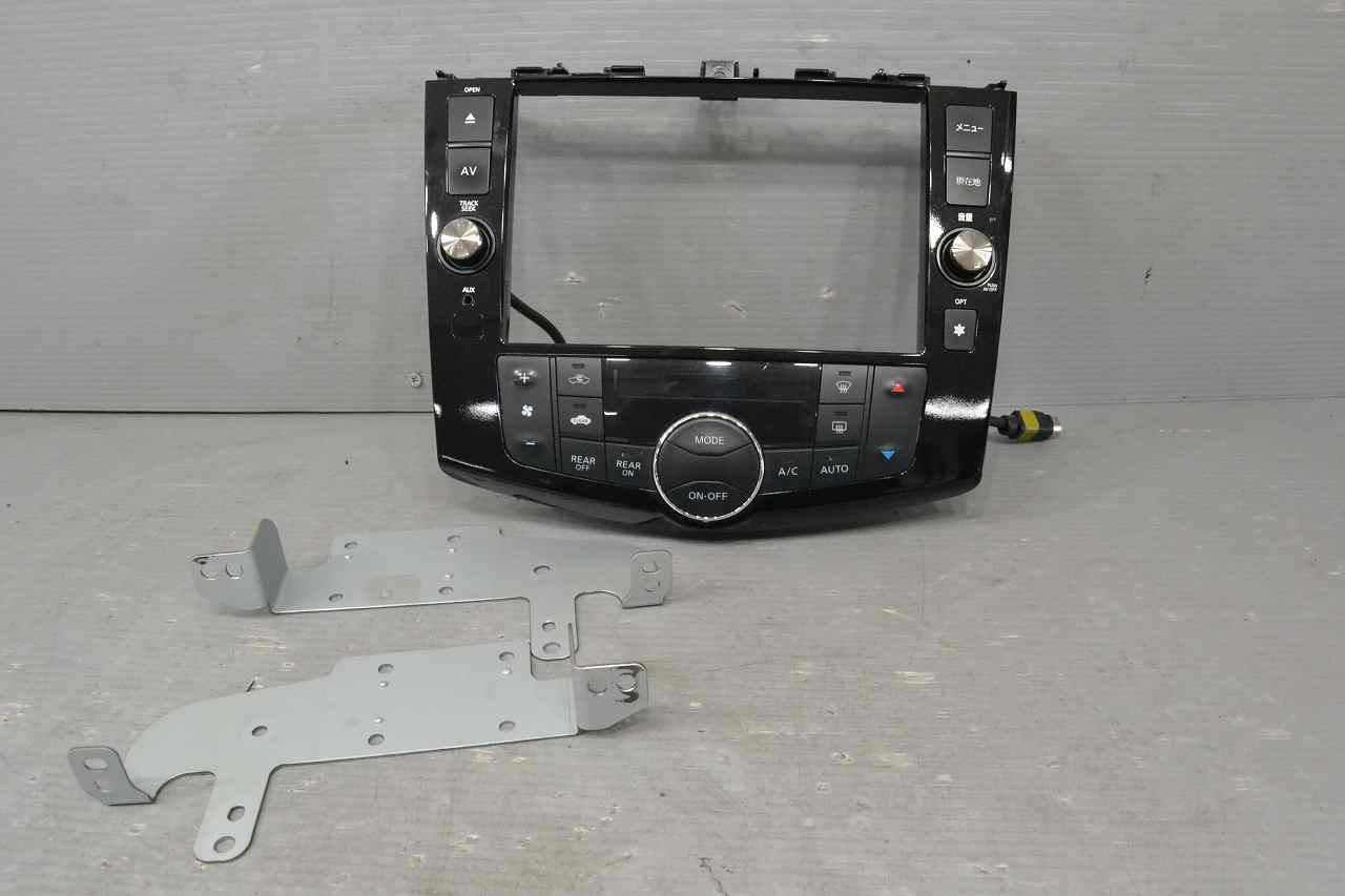 セレナ HWS ハイウェイスター Z 後期(HFC26 C26 FC26) 純正 破損無 取付OK 動作保証 エアコンスイッチ+オーディオパネル ステー付 k084017 中古20240619
