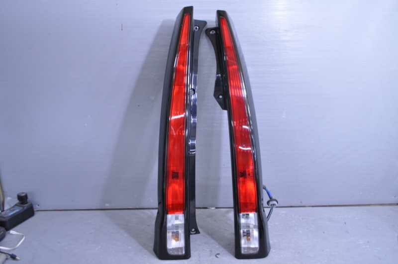 ムーヴカスタム l150 l160 ledスモークテールランプ Tint+ ダイハツ ムーヴカスタム L150S/L152S/L160S 前期