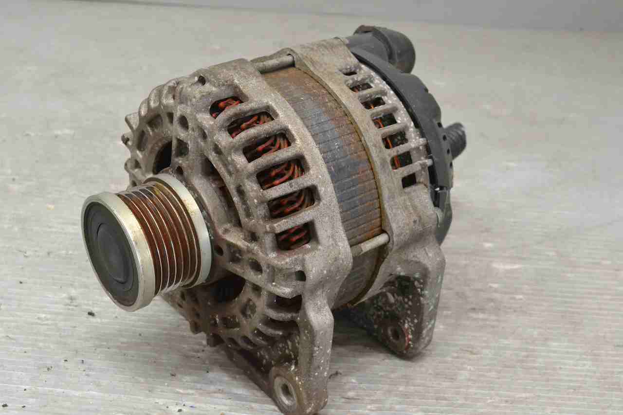 セレナ　オルタネーター Amazon | Valeo オルタネーター（ダイナモ）日産 セレナ