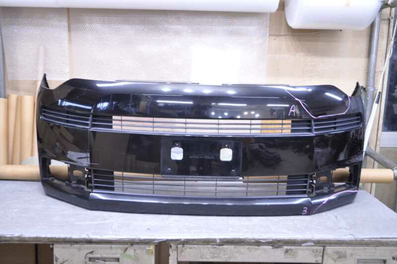 スペイド F 前期(NCP141 NCP140) 純正 破損無 取付OK フロントバンパー 209 52119-52810/ 52119-52810-C0 k086508 中古20241007