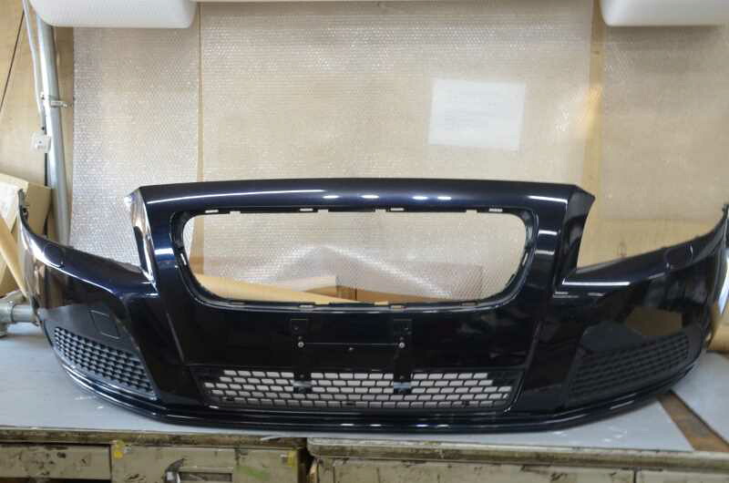 ボルボ V70 中期 純正 破損無 取付OK フロントバンパー C3 k077169 中古20231121