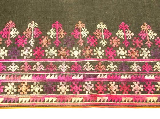 楽天市場】少数民族 「ザオ族（ヤオ族）」の民族衣装 パンツ 古布 刺繍