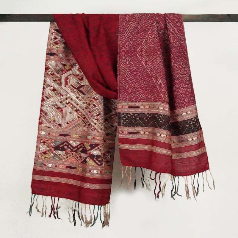 ラオス　シルク織物　手織　タペストリー 楽天市場】ラオス 浮き織 手織り 絹織物 幅広 シルク スレンダー