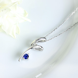 【ちゃとらん】K18天然石ルビー&ダイヤモンド ペンダントトップ 楽天市場】K18ルビー＆ダイヤペンダントトップ(18k、18金製