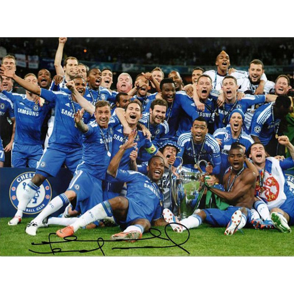 楽天市場 フランク ランパード 直筆サイン入りフォト チェルシー ザ ウィニング チーム Signed Chelsea Football Photo The Winning Team Frank Lampard カードファナティック