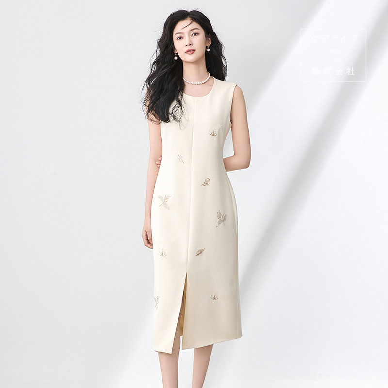 10%OFF/百貨店SALEノースリーブビーズ刺しゅう衣装 ひざ下丈ミモレ丈衣装 A生産ラインお召しもの 御芽出度衣装 女子らしいお召しもの ツイルパーティードレス フィスビジネス通いでき事御役目用ワンピースデートディナー生まれ落ちる会フォーマルはいり込む式お召しもの夏衣装