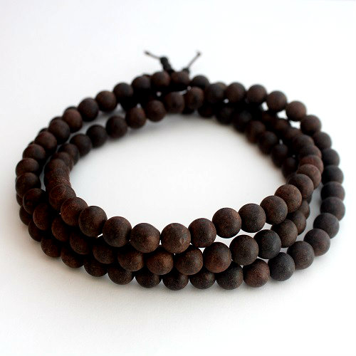 ベトナム産沈香数珠、極品 Amazon.co.jp: 数珠 念珠 ベトナム産 沈香 香木 紅砂沈香 ブレスレット