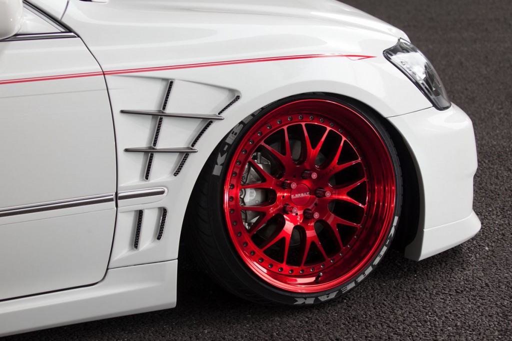 K-BREAK　ケイブレイク　TOYOTA　トヨタ　JDMコンプリート　GRS18系　クラウンアスリート　前期　フロントフェンダー