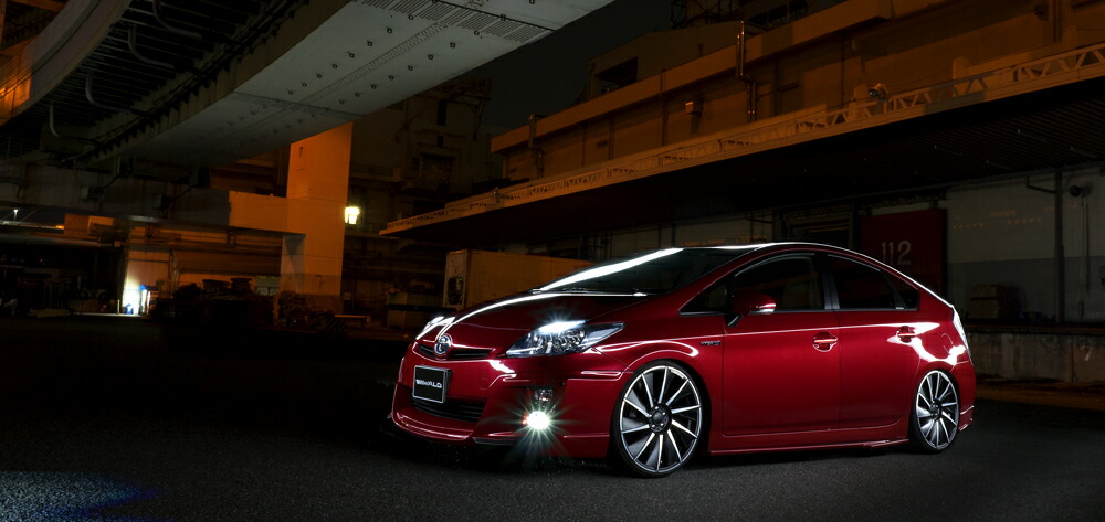 WALD　ヴァルド　（SPORTS LINE　スポーツライン）PRIUS　プリウス　ZVW30　フロントハーフスポイラー