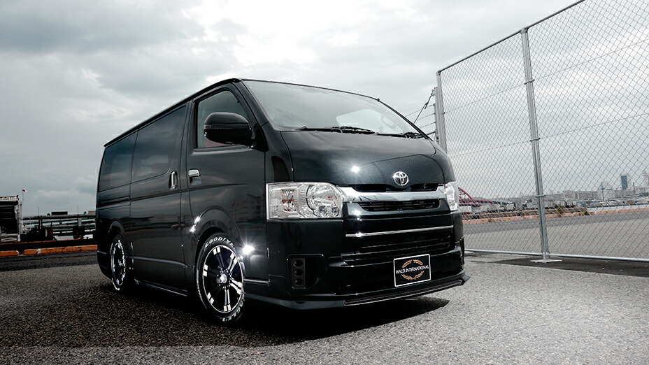 WALD　ヴァルド　（EXECUTIVE　エグゼクティブライン）　200系ハイエース　レジアスエース　4型　ナロー　エアロ4点セット（フロントスポイラー、スタイリッシュグリルカバー、サイドステップ、リアバンパースポイラー）