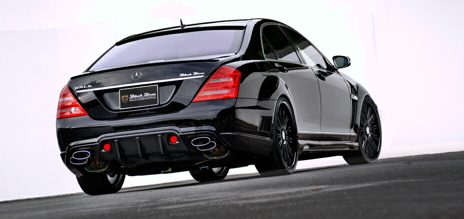 WALD　ヴァルド　（SPORTS LINEBLACK BISON EDITION 　スポーツラインブラックビジョンエディション）メルセデスベンツ　S‐CLASS　W221　リアバンパースポイラー