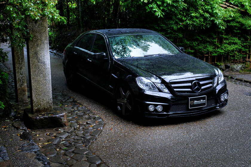 WALD　ヴァルド　（SPORTS LINEBLACK BISON EDITION 　スポーツラインブラックビジョンエディション）メルセデスベンツ　E‐CLASS　W212　フロントバンパースポイラー※LED